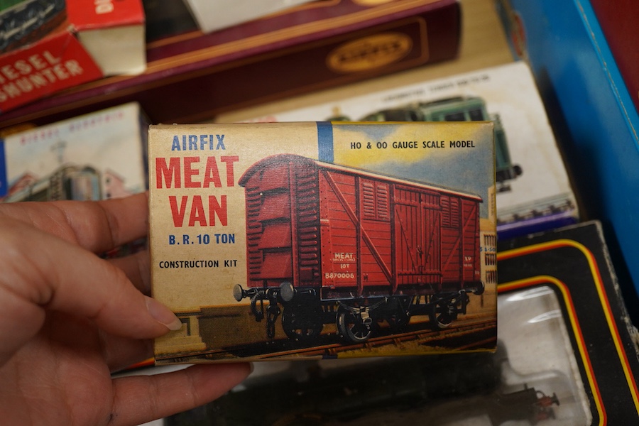 A quantity of 00 gauge model railway by Tri-ang, Mainline, Dapol, Bachmann, GMR, Hornby Dublo, etc. including; nine steam and diesel locomotives, together with boxed and unboxed freight wagons, coaches, kits and other mo